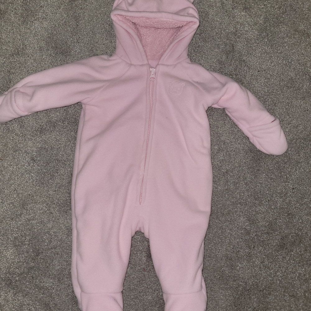 ✔SoldⓂ️✔Baby Girl snow suit bundle 0-3 month - Picture 3 of 6